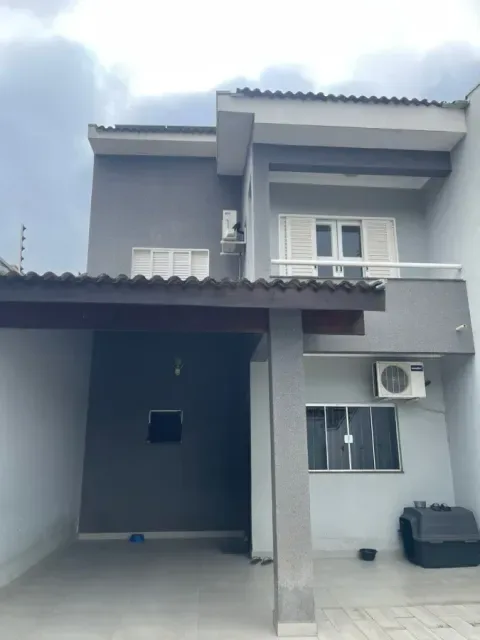 Casa 3 dormitórios para Venda em Presidente Prudente, Carandá, 3 dormitórios, 1 suíte, 3 banheiros, 2 vagas