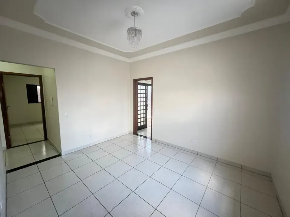 Casa 3 dormitórios para Venda em Presidente Prudente, SÃO SEBASTIÃO, 3 dormitórios, 1 suíte, 2 banheiros, 2 vagas — foto 3