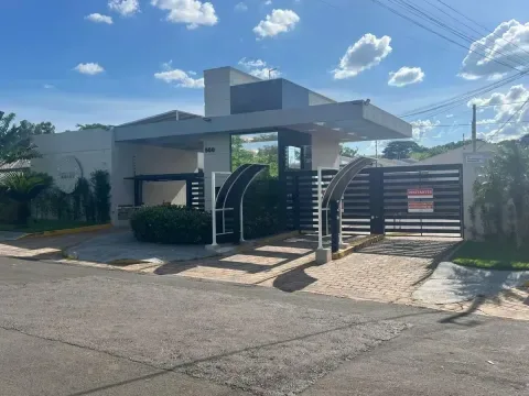 Casa 3 dormitórios para Venda em Presidente Prudente, Nozaki, 3 dormitórios, 1 suíte, 2 banheiros, 2 vagas
