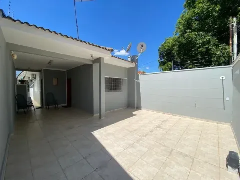 Casa 3 dormitórios para Venda em Presidente Prudente, Novo Bongiovani, 3 dormitórios, 1 suíte, 2 banheiros, 2 vagas