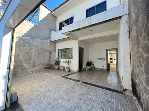 Casa 3 dormitórios para Venda em Presidente Prudente, ANITA TIEZZI, 3 dormitórios, 1 suíte, 3 banheiros, 2 vagas