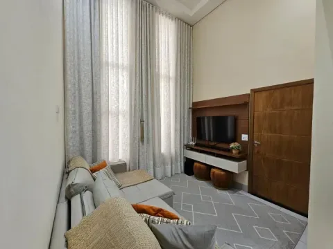 Casa 2 dormitórios para Venda em Presidente Prudente, Residencial Bongiovani, 2 dormitórios, 1 suíte, 2 banheiros, 2 vagas
