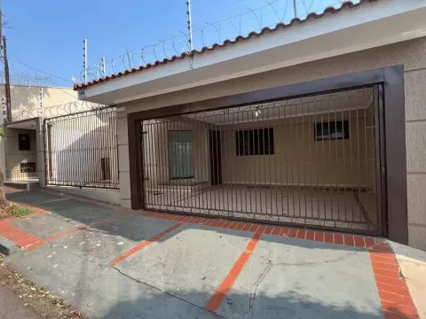 Casa 3 dormitórios para Venda em Presidente Prudente, BONGIOVANI, 3 dormitórios, 1 suíte, 2 banheiros, 2 vagas