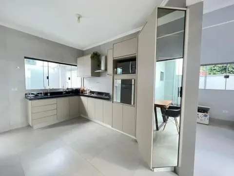 Casa 3 dormitórios para Venda, Florenza, 3 dormitórios, 1 suíte, 3 banheiros, 3 vagas