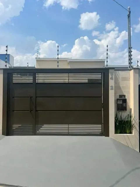 Casa 2 dormitórios para Venda em Presidente Prudente, Residencial Bongiovani, 2 dormitórios, 1 suíte, 2 banheiros, 2 vagas