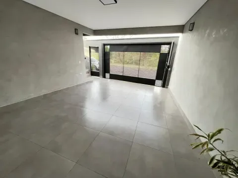 Casa 2 dormitórios para Venda em Presidente Prudente, Residencial São Marcos, 2 dormitórios, 1 suíte, 3 banheiros, 2 vagas