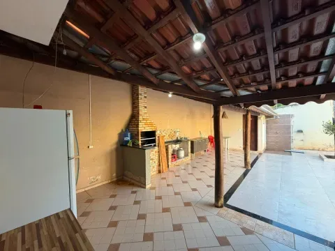 Casa a venda com 03 dormitórios residencial Unversitário Presidente Prudente/SP