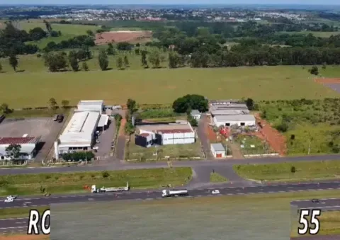 Terreno Amplo em Regente Feijó: Oportunidade Imperdível!