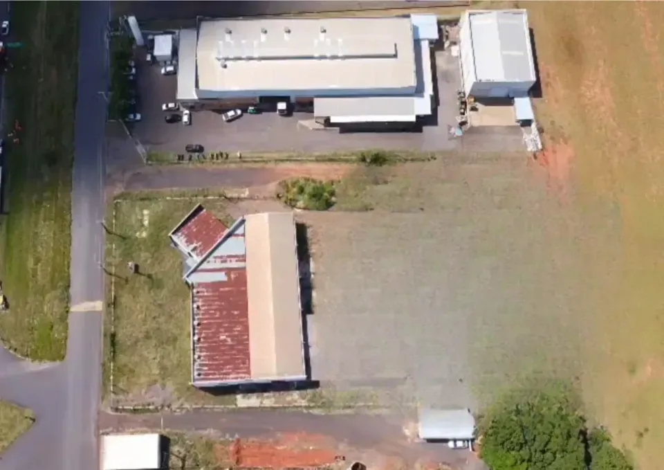 Terreno Amplo em Regente Feijó: Oportunidade Imperdível! — foto 3