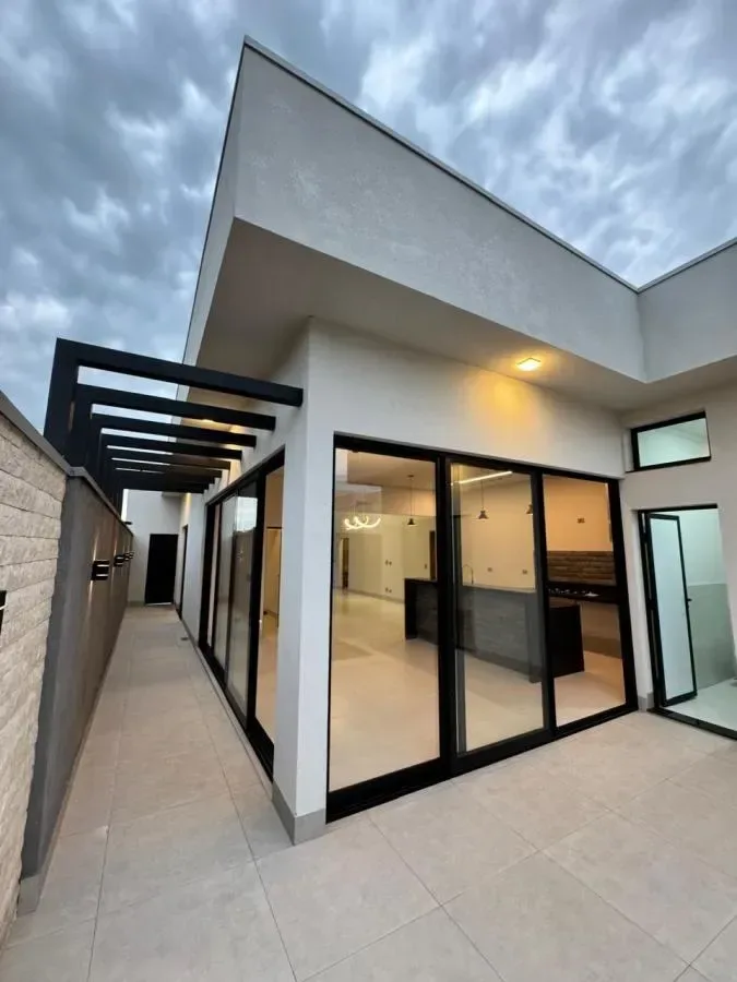Casa Moderna com Suítes em Condomínio Exclusivo - Portinari II — foto 2