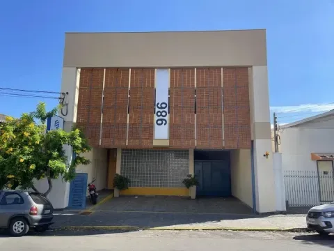 Oportunidade Única: Imóvel Comercial no Centro de Prudente!