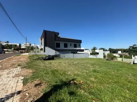 Seu Lote dos Sonhos no Porto Madero Residence!
