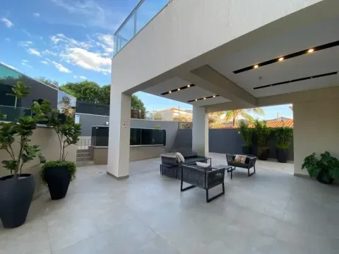 Luxuoso Apartamento com Varanda Gourmet no Centro de Prudente